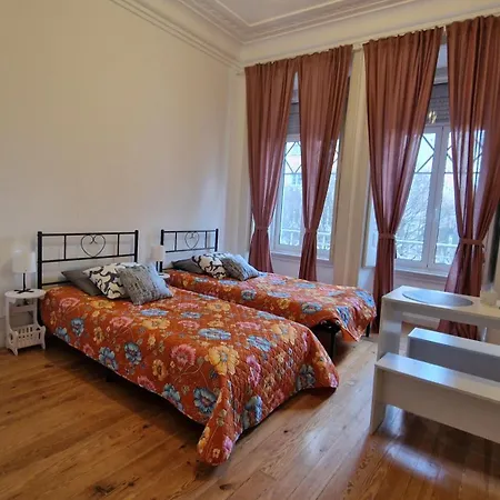 Πανσιόν Mini Host In *